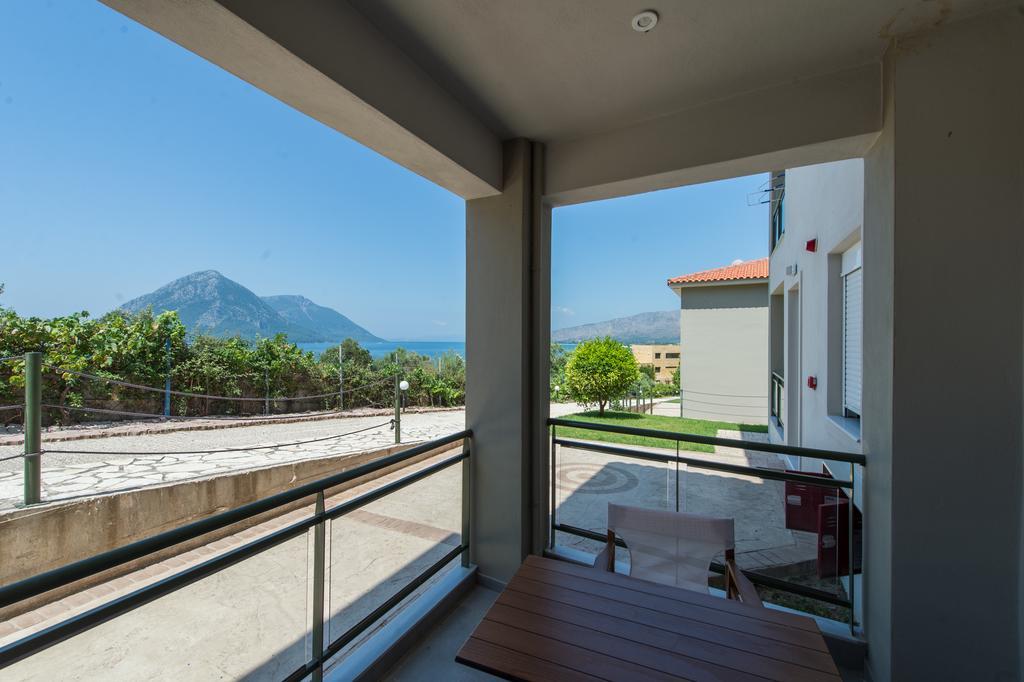 Hotel Thesmos Village 4*