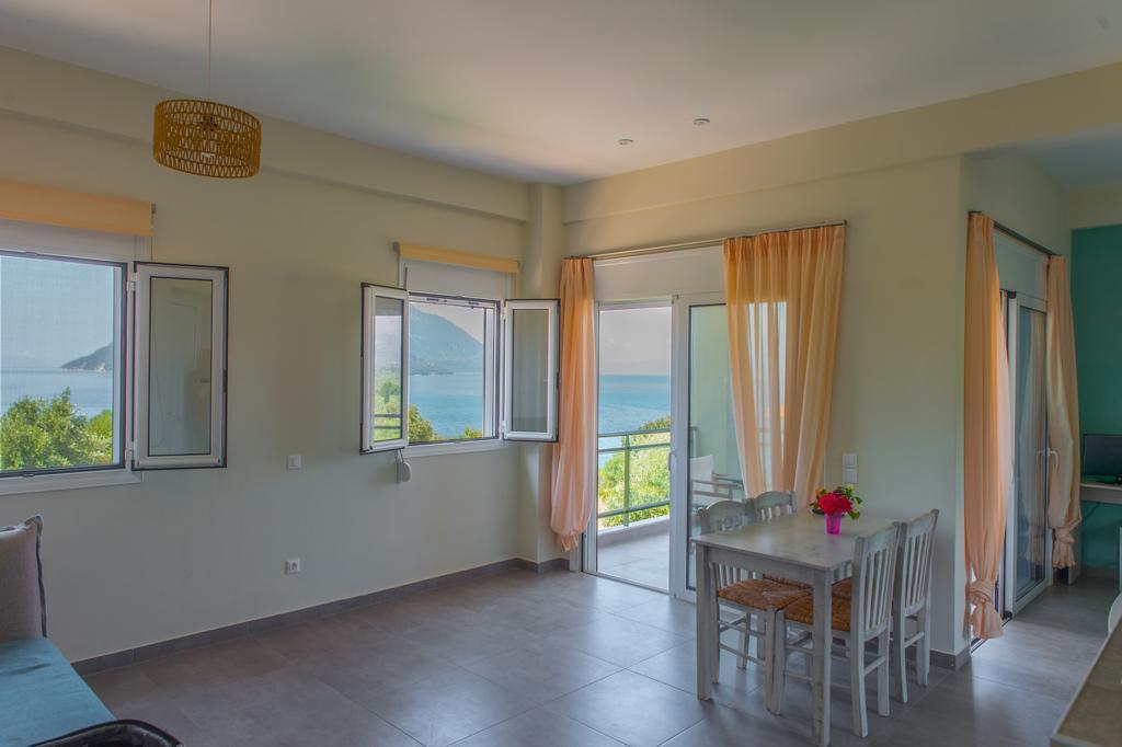 Thesmos Village Hotel Mytikas (Aetolia-Acarnania)