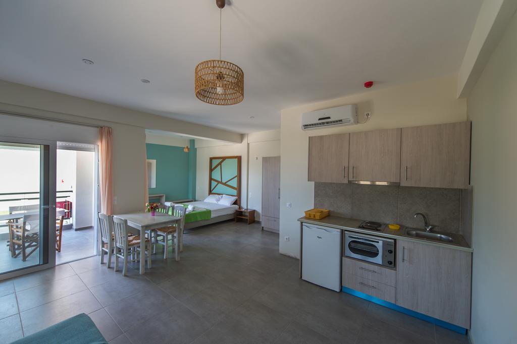 Thesmos Village Hotel 4*