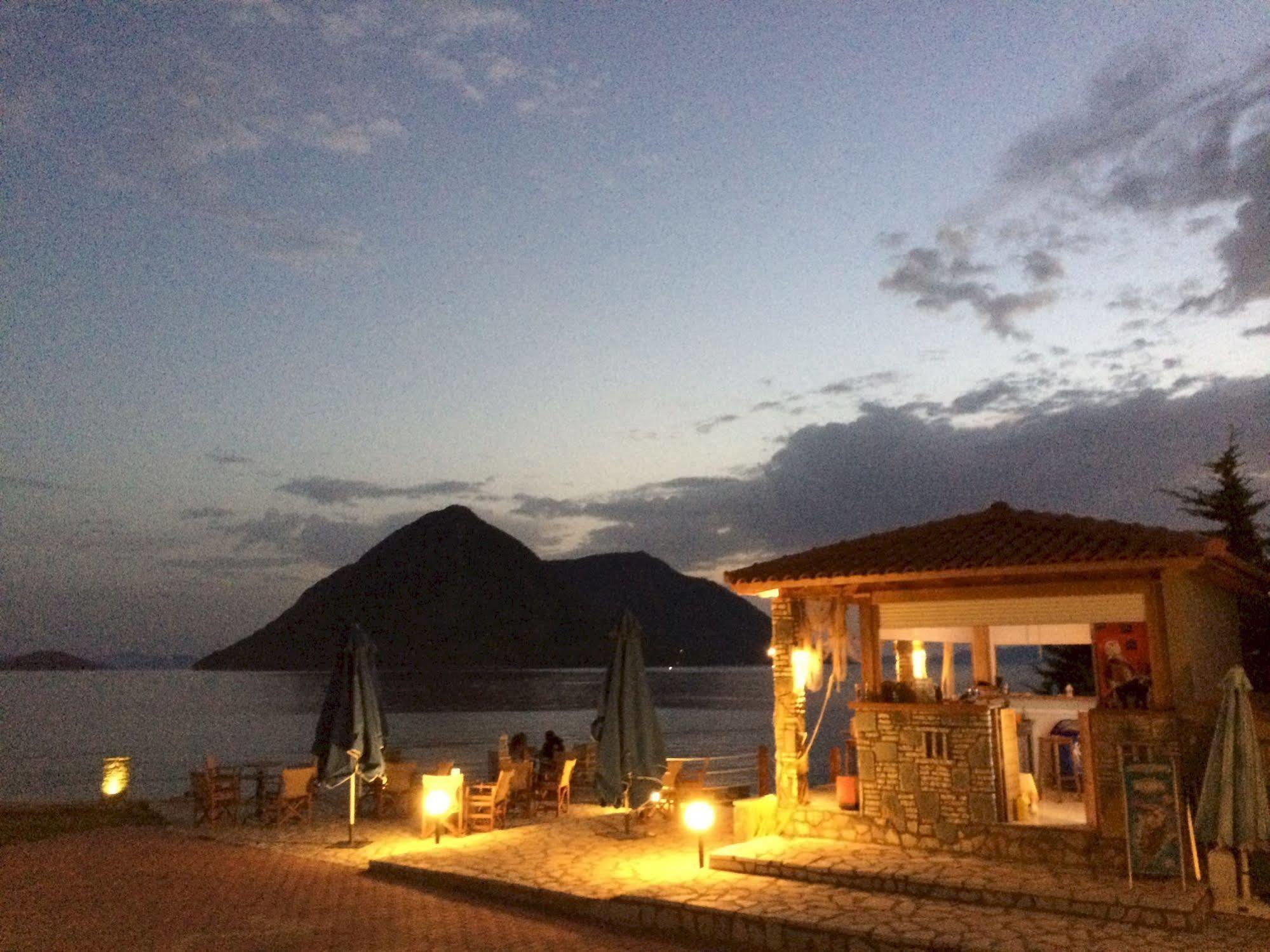 Hotel Thesmos Village