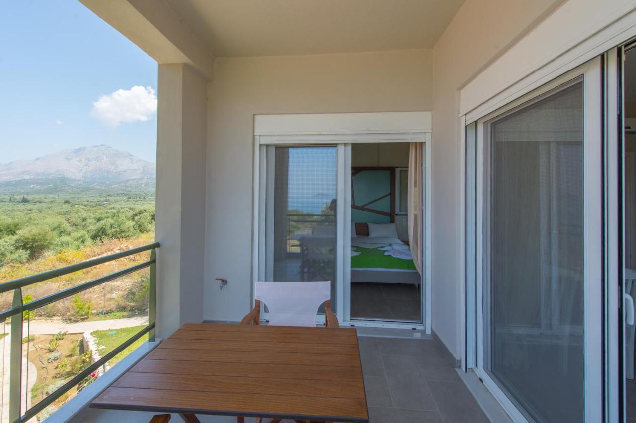 Thesmos Village Hotel 4*